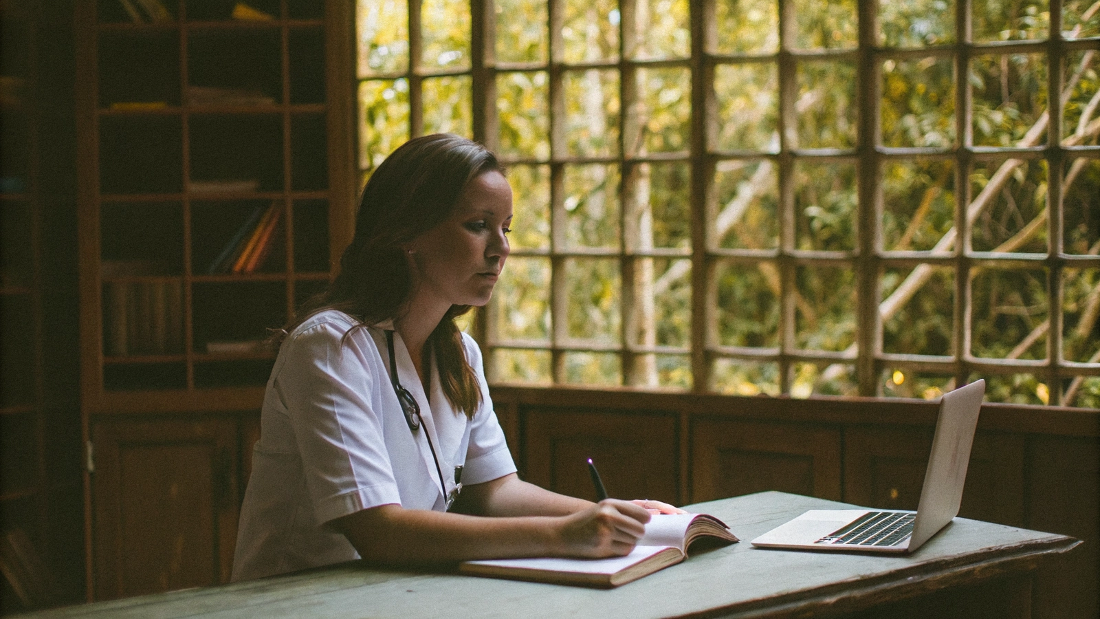 Myth vs Reality: When to Add New CV Entries Before ERAS