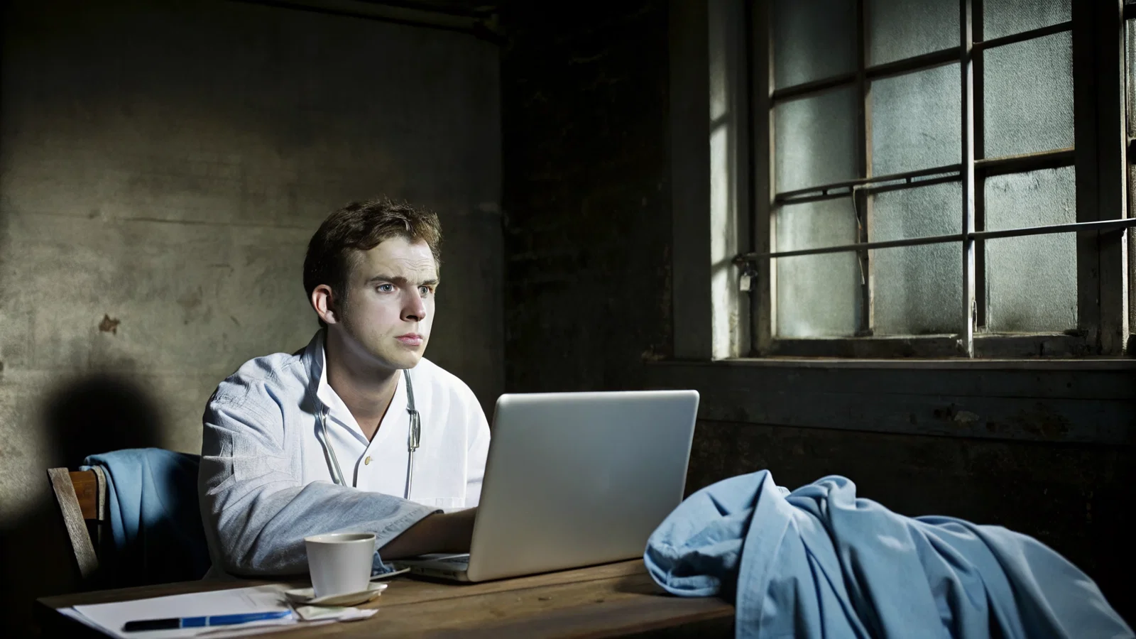 Closing the Laptop, Taking the Breath
